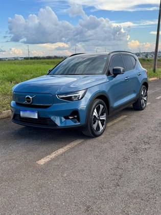 VOLVO XC40 P6 RECHARGE ELECTRIC PLUS